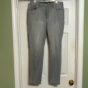Chico’s grey ankle jean size 1.5 R in excellent condition.